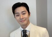 Park Seo Joon Bakal Bintangi Drama Rom-Com ‘Waiting for Gyeongdo’